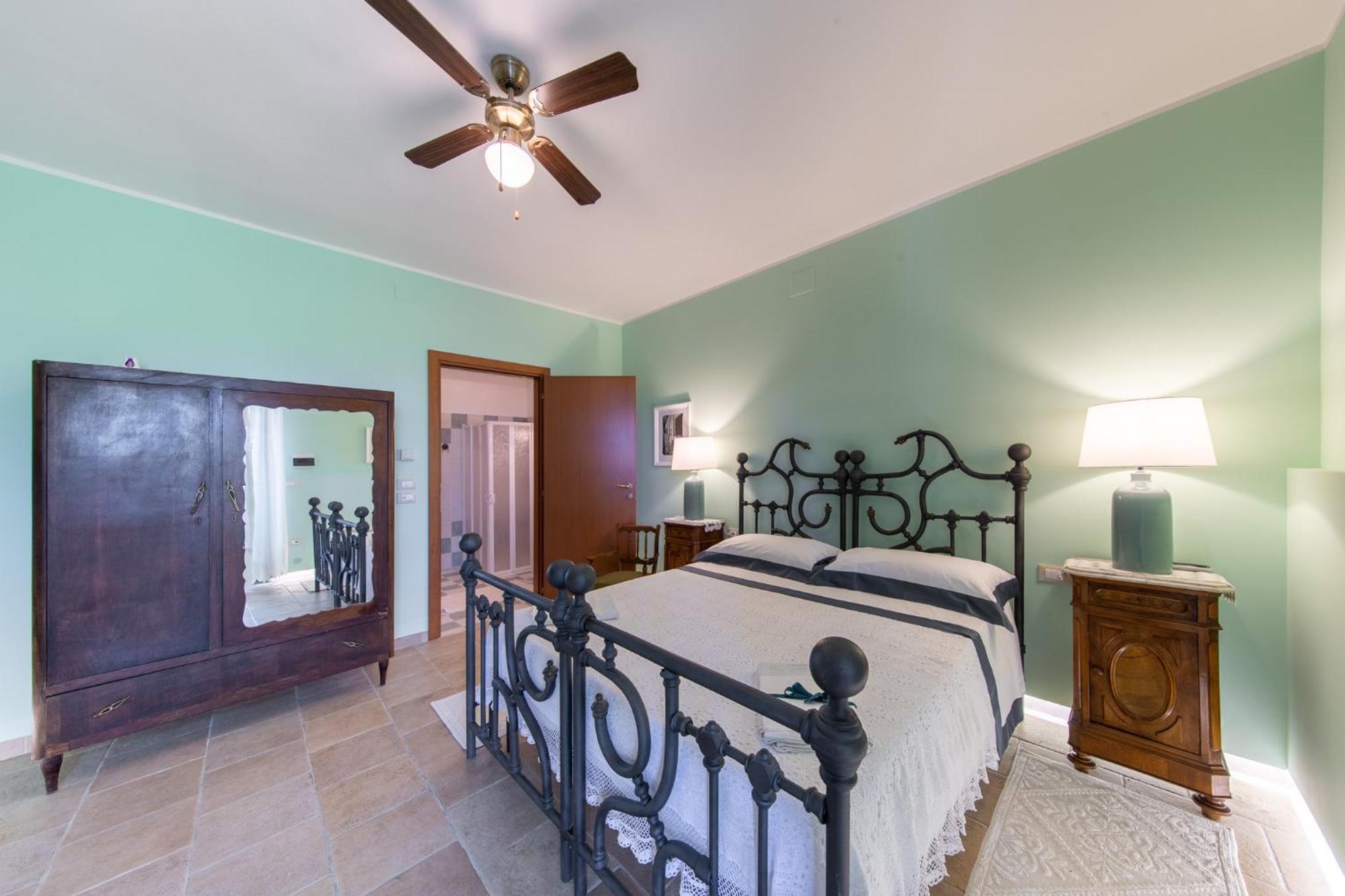 Agriturismo Isola Dei Calanchi - Guest House Atri Zewnętrze zdjęcie